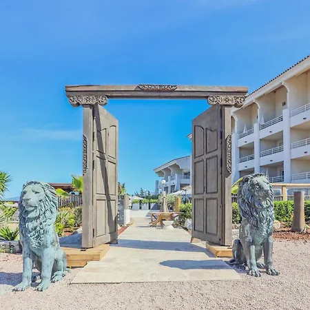 Bella Vista Hotel, & Maisons פורטיסיו