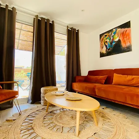 מלון דירות Bella Vista Hotel, & Maisons 3*