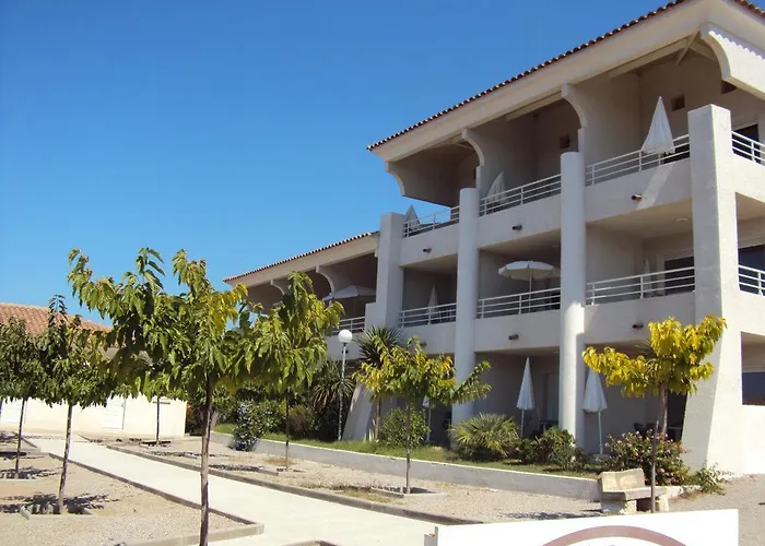 アパートホテル Bella Vista Hotel, & Maisons ポルティシオ