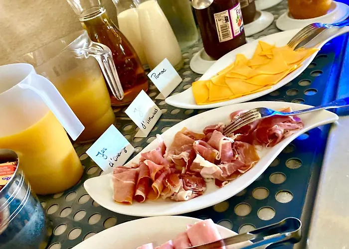 Bella Vista Hotel, & Maisons ポルティシオ