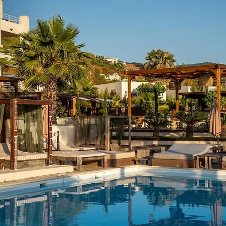 شقة فندقية Bella Vista Hotel, & Maisons 3*