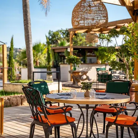Bella Vista Hotel, & Maisons بورْتِكْسْيو