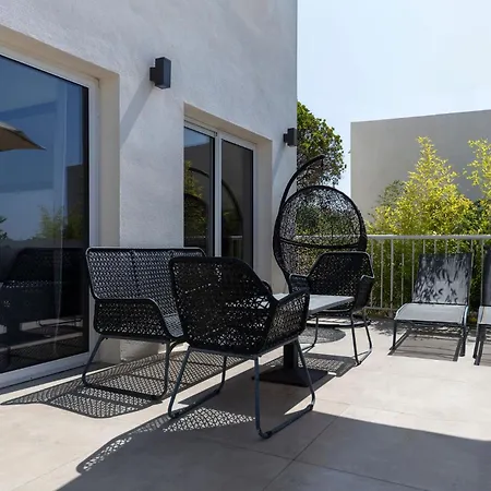 Bella Vista Hotel, & Maisons Aparthotel 3*