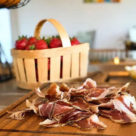 Bella Vista Hotel, & Gastronomie 4*