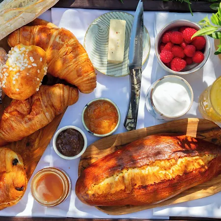 Bella Vista Hotel, & Gastronomie Hotel 4*