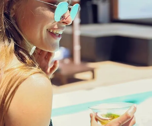 Bella Vista Hotel, & Maisons Aparthotel Porticcio (Corsica)