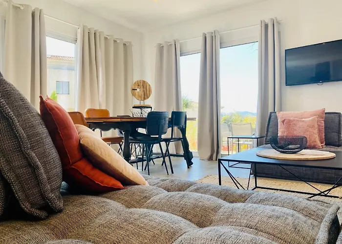 מלון דירות Bella Vista Hotel, & Maisons פורטיסיו