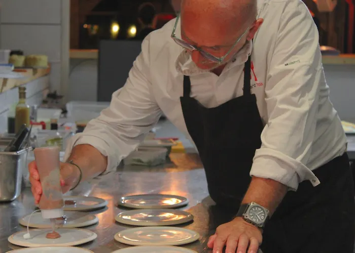 Apart-hotel Bella Vista Hotel, & Maisons 3*